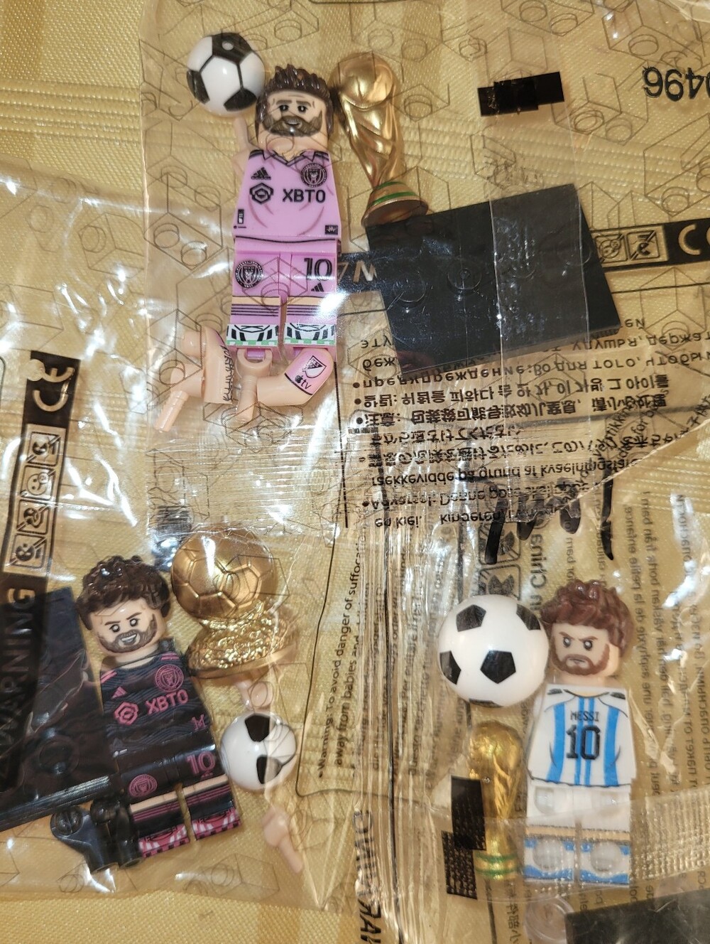 3 New Messi Soccer minifigure set